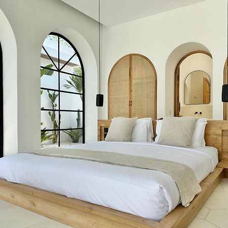 Melrose X The Young Villas Uluwatu Exterior foto